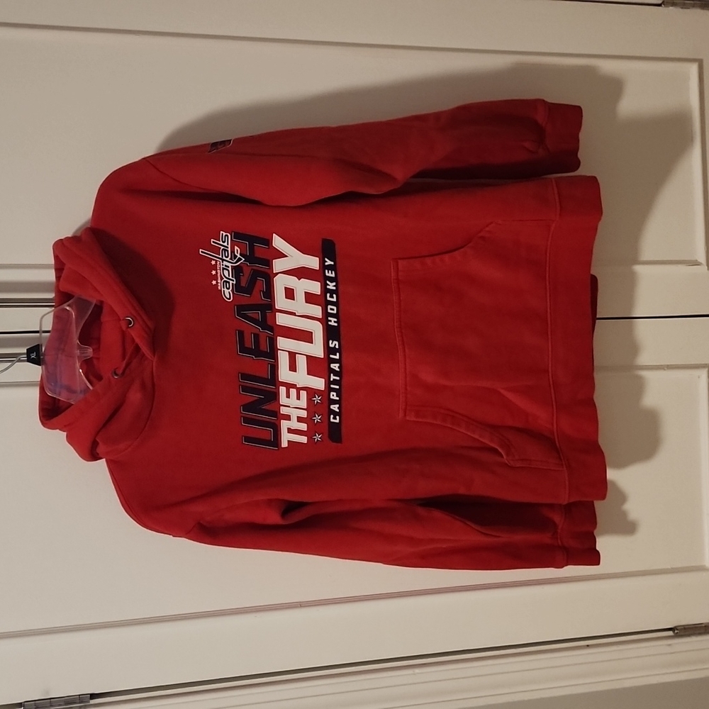 Washington Capitals Hooded Sweatshirt